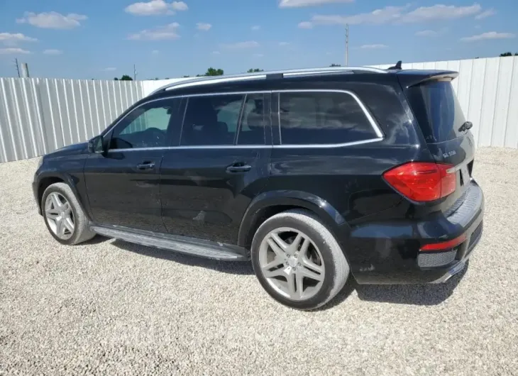 MERCEDES-BENZ GL 550 4MA 2015 vin 4JGDF7DE4FA452319 from auto auction Copart