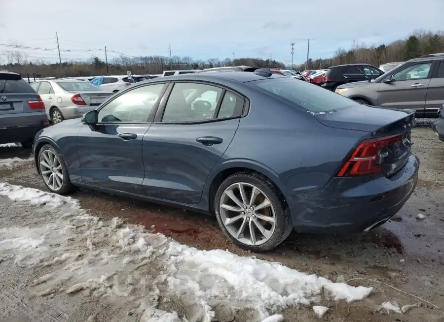 VOLVO S60 T5 MOM 2021 vin 7JR102FK7MG094255 from auto auction Copart