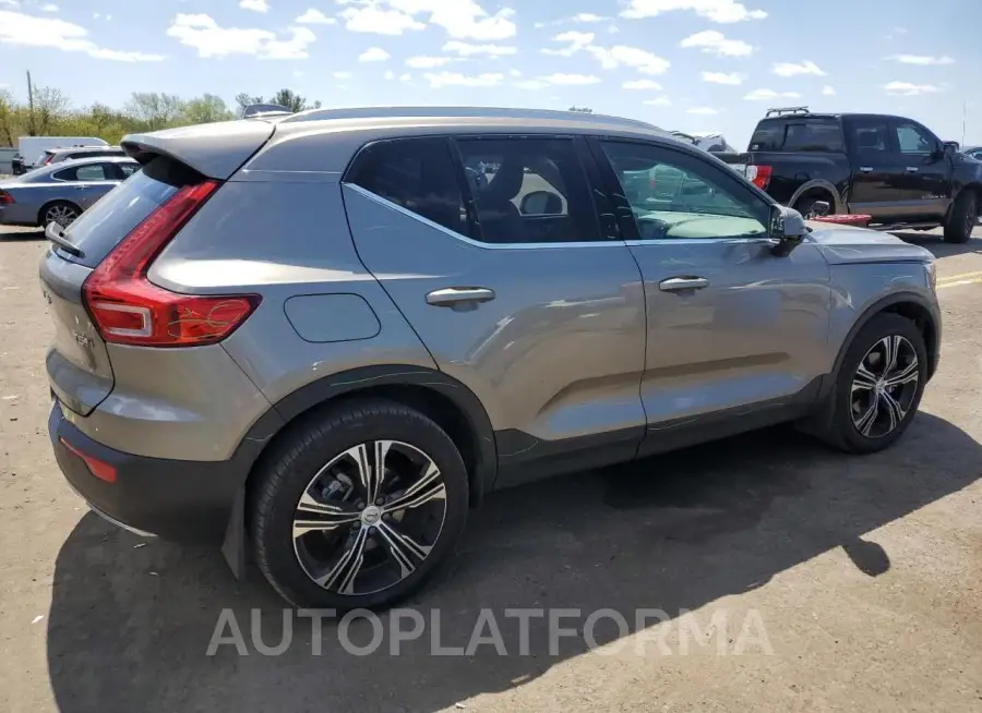 VOLVO XC40 T5 IN 2020 vin YV4162UL7L2250294 from auto auction Copart