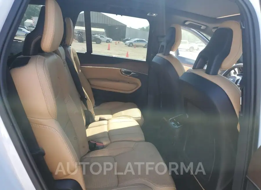 VOLVO XC90 T6 2017 vin YV4A22PL8H1178669 from auto auction Copart