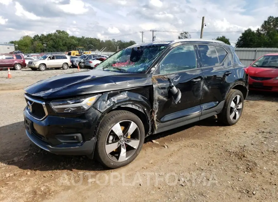 VOLVO XC40 T5 MO 2022 vin YV4162UK8N2646826 from auto auction Copart