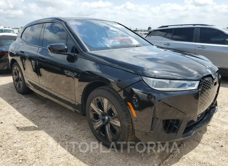 BMW IX XDRIVE5 2024 vin WB523CF03RCN06356 from auto auction Copart