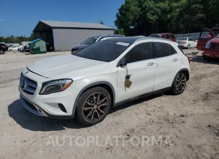 MERCEDES-BENZ GLA250 2015 vin WDCTG4EB1FJ107713 from auto auction Copart