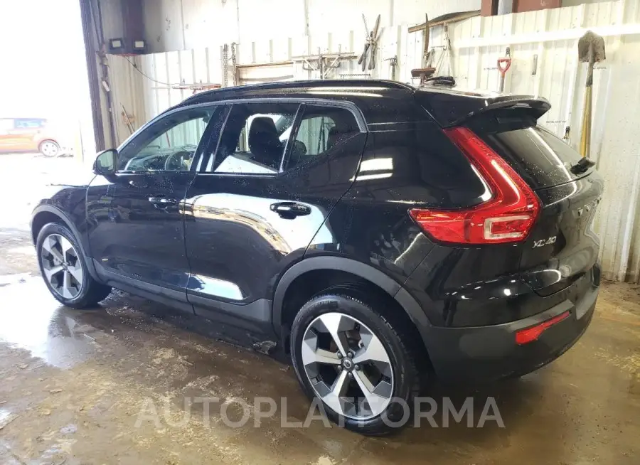 VOLVO XC40 CORE 2024 vin YV4L12UK5R2239169 from auto auction Copart