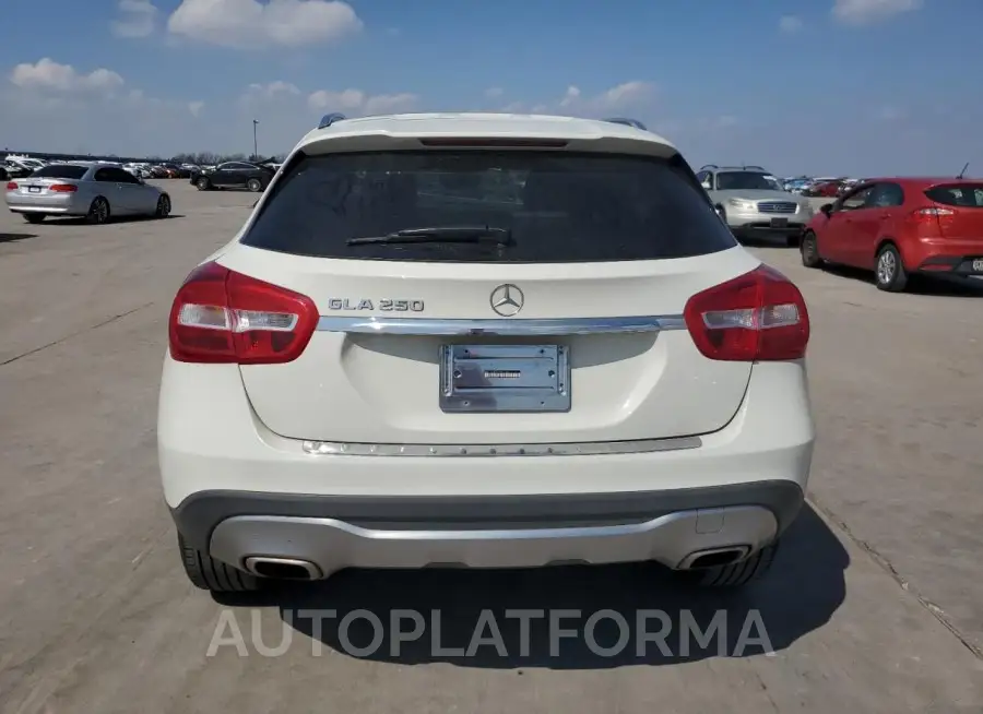 MERCEDES-BENZ GLA 250 2018 vin WDCTG4EB5JJ469309 from auto auction Copart