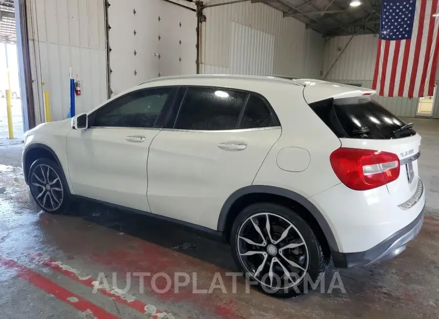 MERCEDES-BENZ GLA 250 2015 vin WDCTG4EB8FJ174163 from auto auction Copart