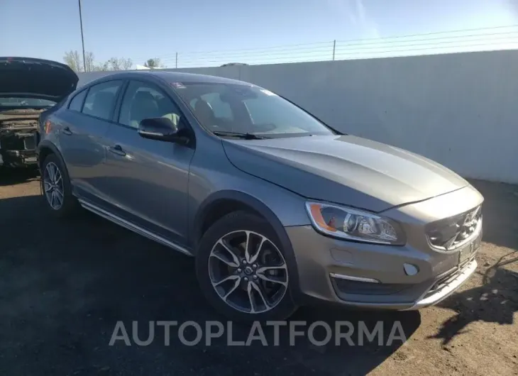 VOLVO S60 CROSS 2016 vin YV4612UM3G2000408 from auto auction Copart