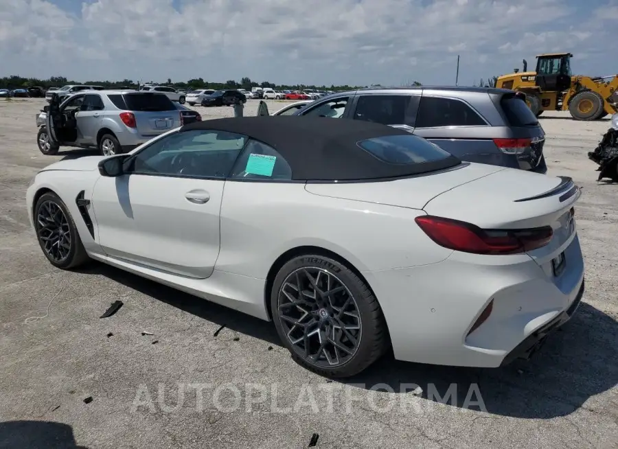 BMW M8 2023 vin WBSDZ0C02PCL57507 from auto auction Copart