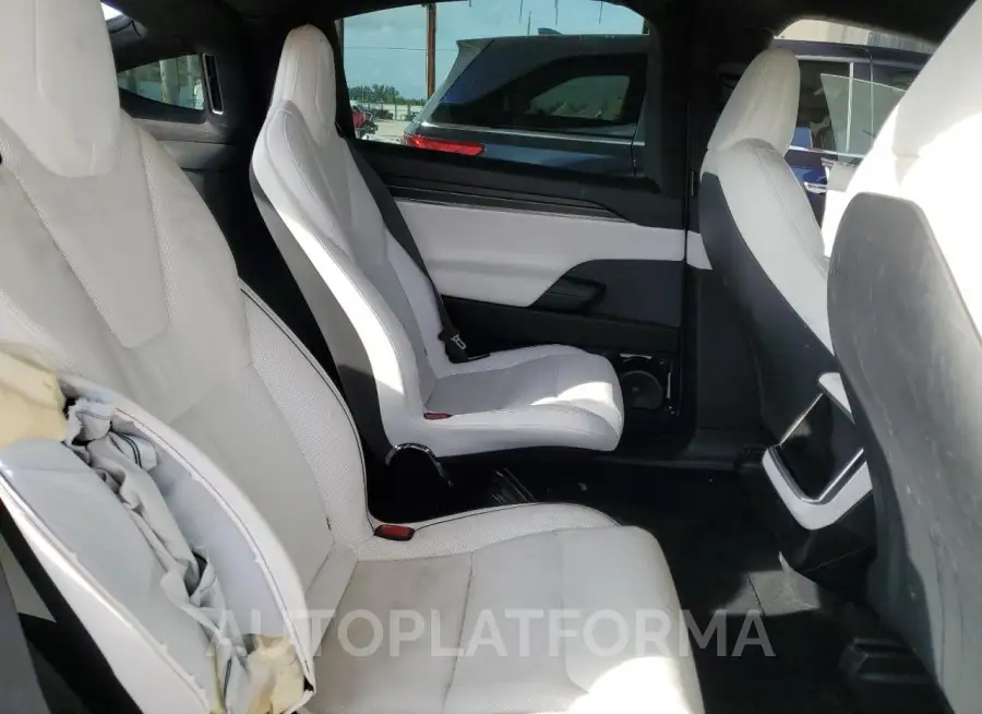 TESLA MODEL X 2022 vin 7SAXCBE64NF333361 from auto auction Copart