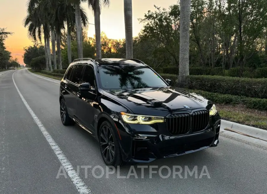 BMW X7 M50I 2020 vin 5UXCX6C01L9C67401 from auto auction Copart