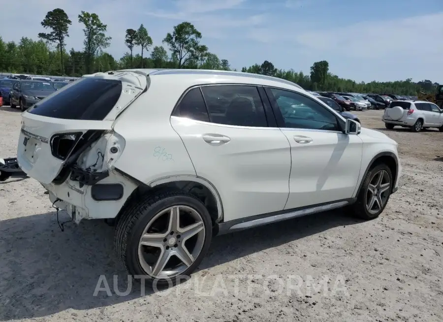 MERCEDES-BENZ GLA 250 2015 vin WDCTG4EB9FJ141172 from auto auction Copart