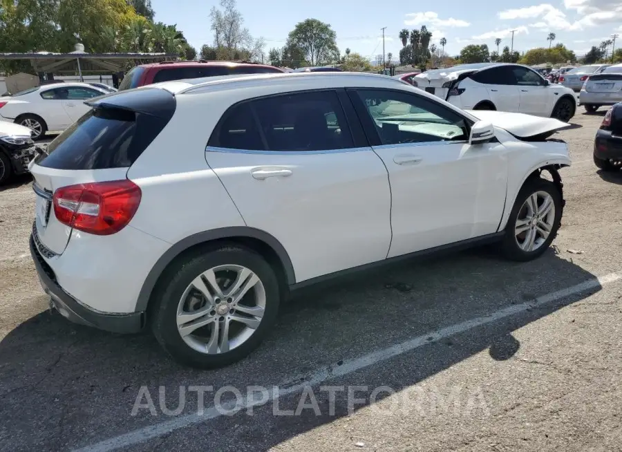 MERCEDES-BENZ GLA 250 2015 vin WDCTG4EB9FJ187679 from auto auction Copart