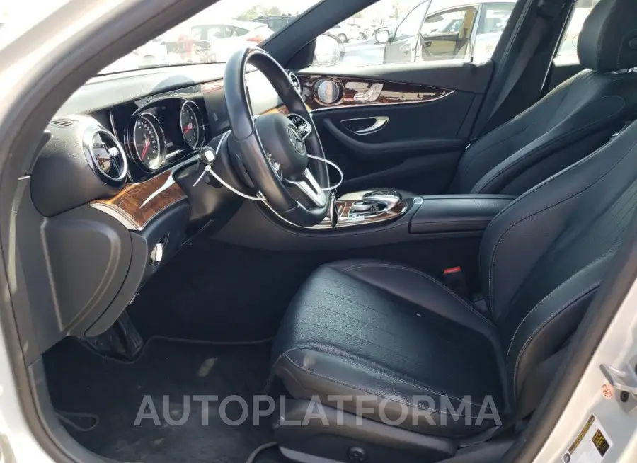 MERCEDES-BENZ E 450 4MAT 2019 vin WDDZH6JBXKA637855 from auto auction Copart