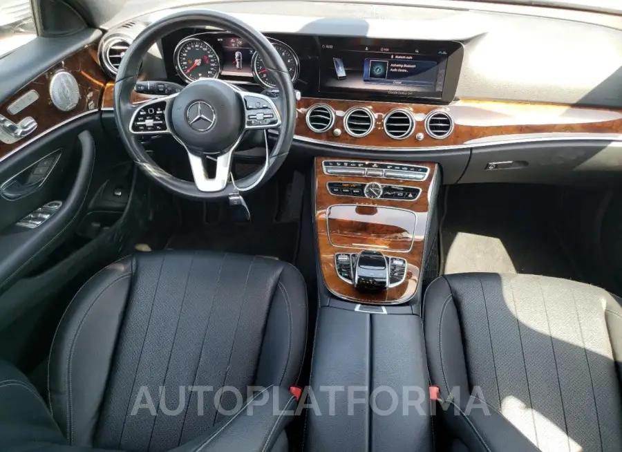 MERCEDES-BENZ E 450 4MAT 2019 vin WDDZH6JBXKA637855 from auto auction Copart