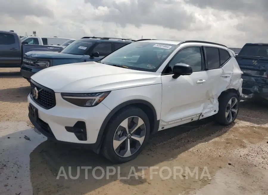 VOLVO XC40 ULTIM 2023 vin YV4K92HM2P2045678 from auto auction Copart