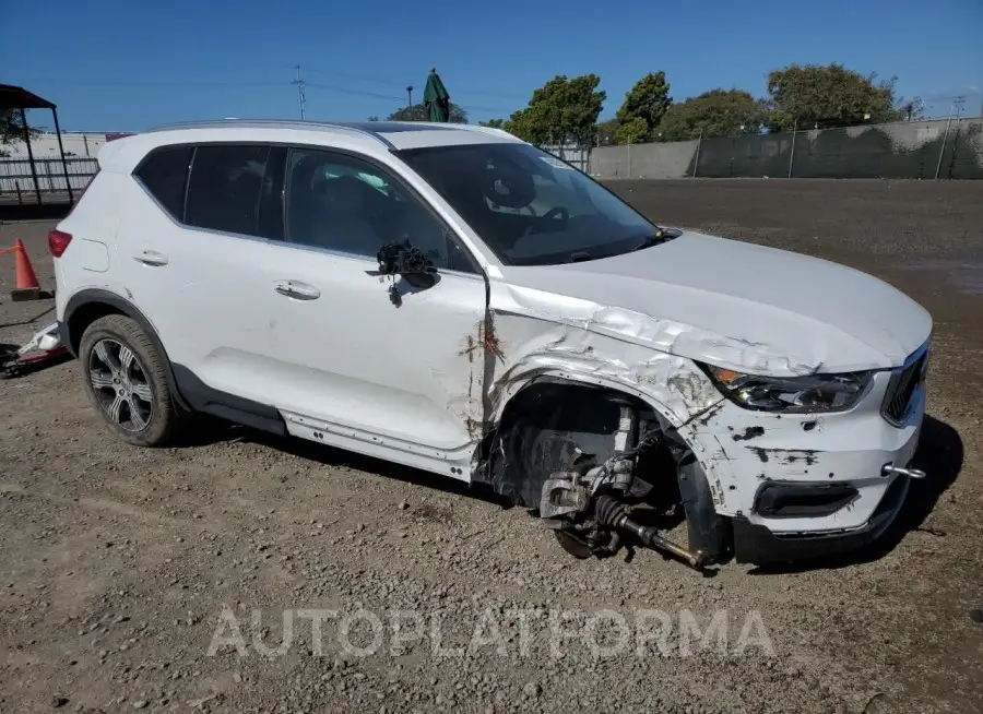 VOLVO XC40 T5 IN 2019 vin YV4162UL4K2107348 from auto auction Copart