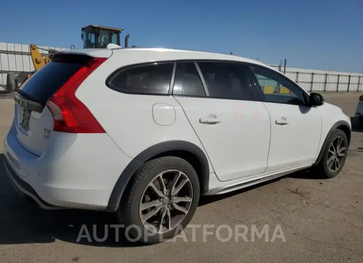 VOLVO V60 CROSS 2018 vin YV440MWK1J2058042 from auto auction Copart