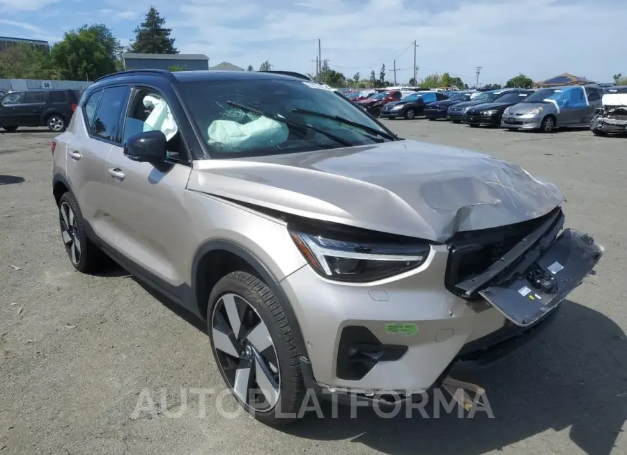 VOLVO XC40 RECHA 2023 vin YV4ED3UM9P2991025 from auto auction Copart