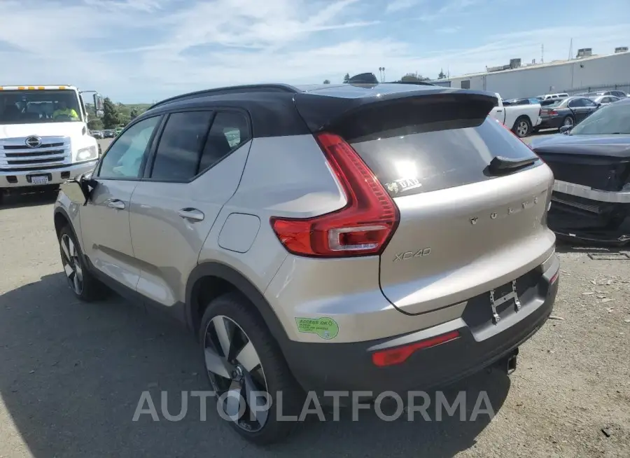 VOLVO XC40 RECHA 2023 vin YV4ED3UM9P2991025 from auto auction Copart