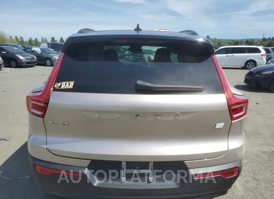 VOLVO XC40 RECHA 2023 vin YV4ED3UM9P2991025 from auto auction Copart