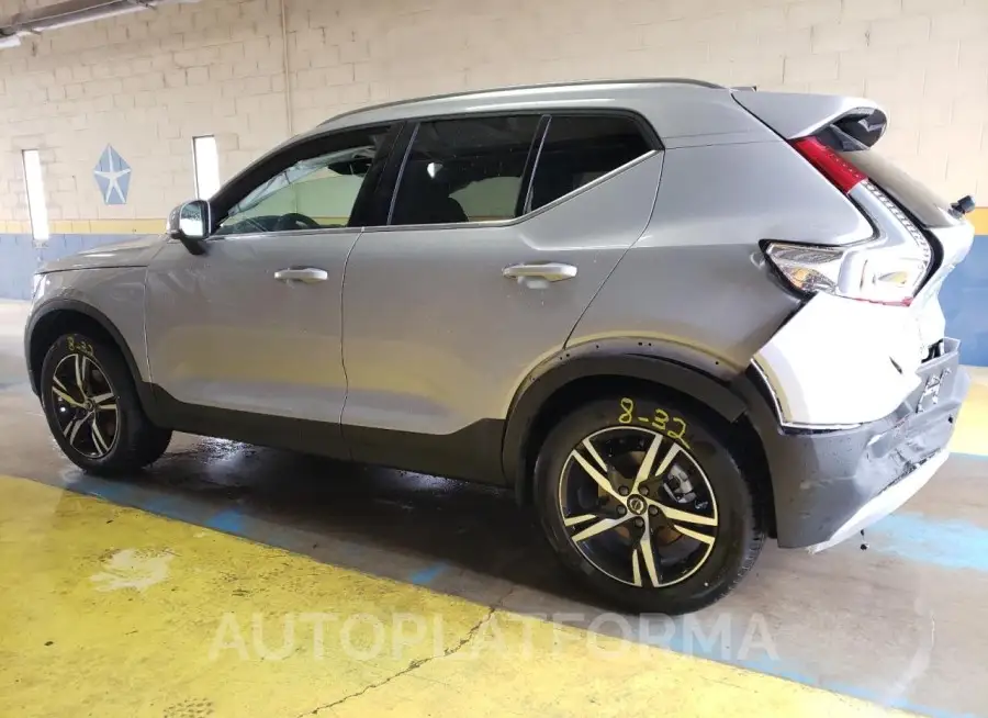 VOLVO XC40 CORE 2024 vin YV4L12UK5R2335691 from auto auction Copart