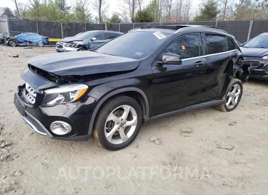 MERCEDES-BENZ GLA 250 2018 vin WDCTG4EB4JJ499448 from auto auction Copart