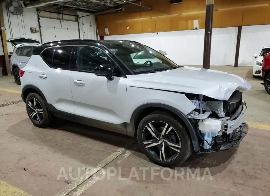 VOLVO XC40 T5 R- 2020 vin YV4162UM5L2347955 from auto auction Copart