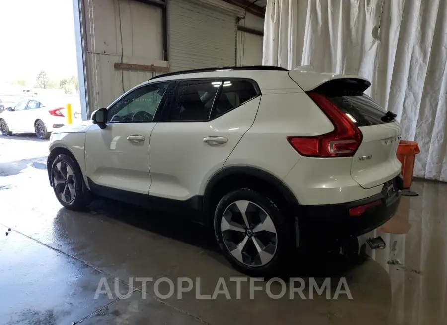 VOLVO XC40 PLUS 2023 vin YV4L12UW2P2915075 from auto auction Copart