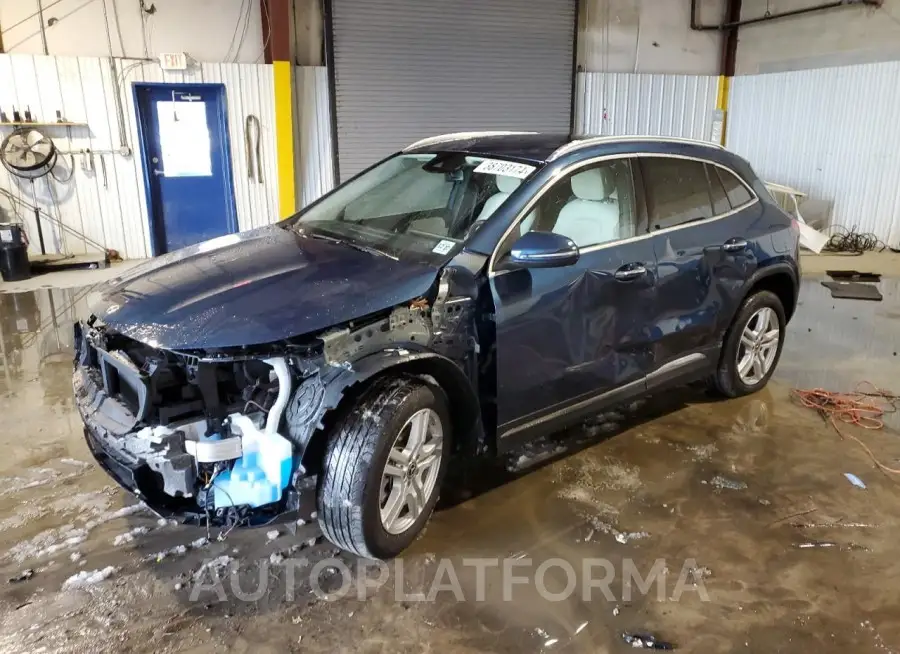 MERCEDES-BENZ GLA 250 4M 2023 vin W1N4N4HB3PJ440162 from auto auction Copart