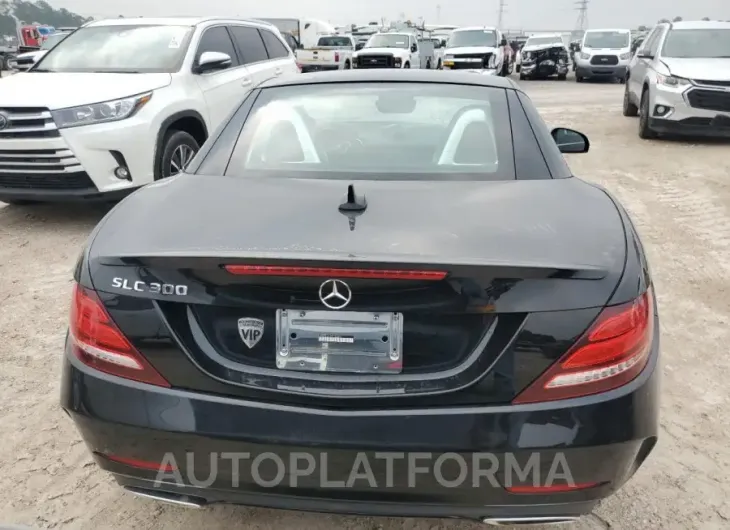 MERCEDES-BENZ SLC 300 2019 vin WDDPK3JA1KF162825 from auto auction Copart