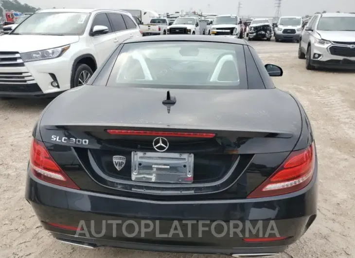 MERCEDES-BENZ SLC 300 2019 vin WDDPK3JA1KF162825 from auto auction Copart