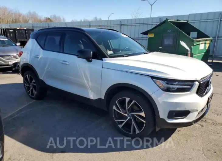 VOLVO XC40 T5 R- 2021 vin YV4162UM8M2422214 from auto auction Copart