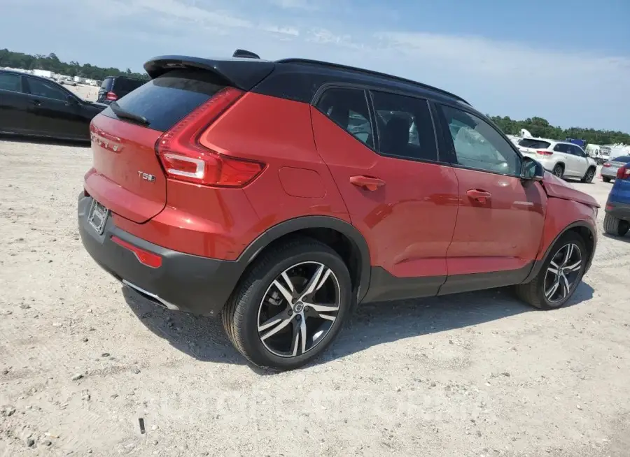 VOLVO XC40 T5 R- 2020 vin YV4162UM6L2316407 from auto auction Copart