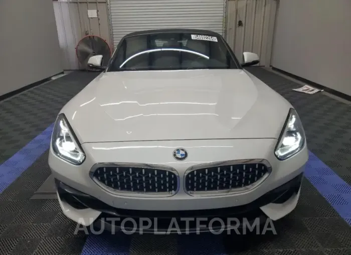 BMW Z4 SDRIVE3 2022 vin WBAHF3C02NWX92037 from auto auction Copart