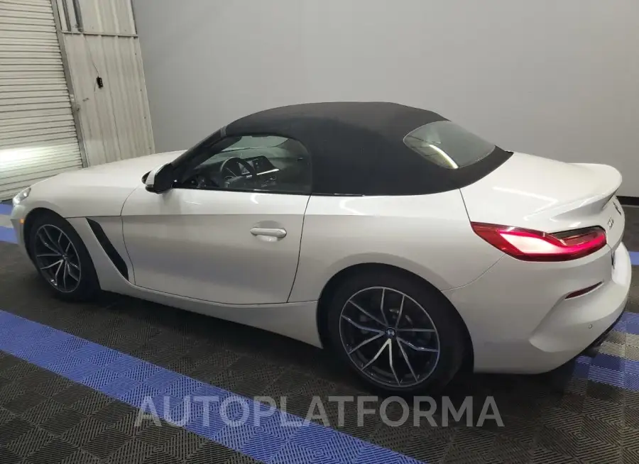 BMW Z4 SDRIVE3 2022 vin WBAHF3C02NWX92037 from auto auction Copart