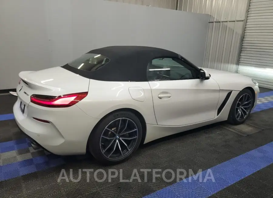 BMW Z4 SDRIVE3 2022 vin WBAHF3C02NWX92037 from auto auction Copart