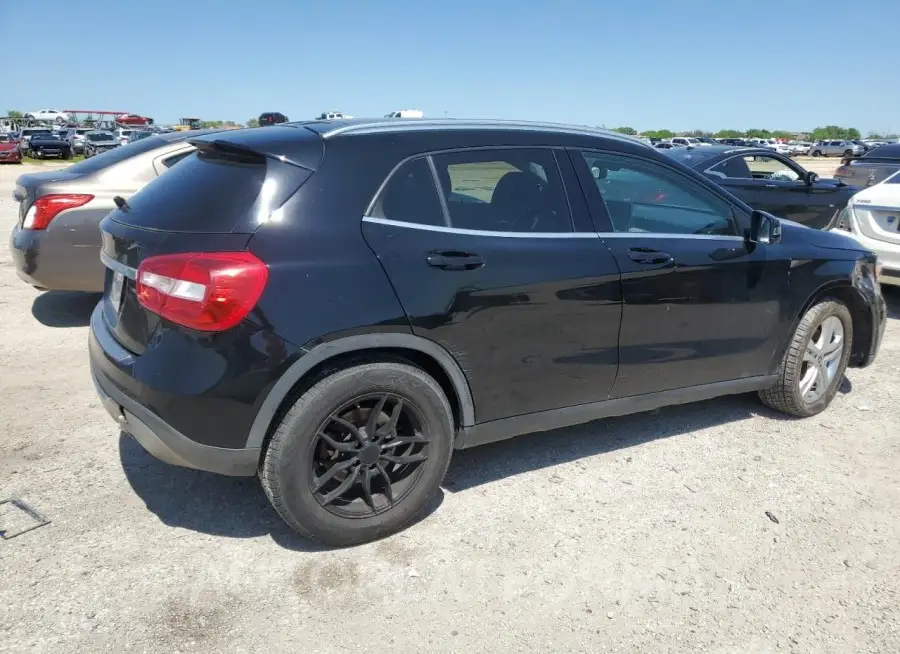 MERCEDES-BENZ GLA 250 2018 vin WDCTG4EB3JJ527837 from auto auction Copart