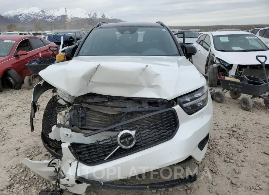 VOLVO XC40 T5 R- 2019 vin YV4162UM5K2049873 from auto auction Copart