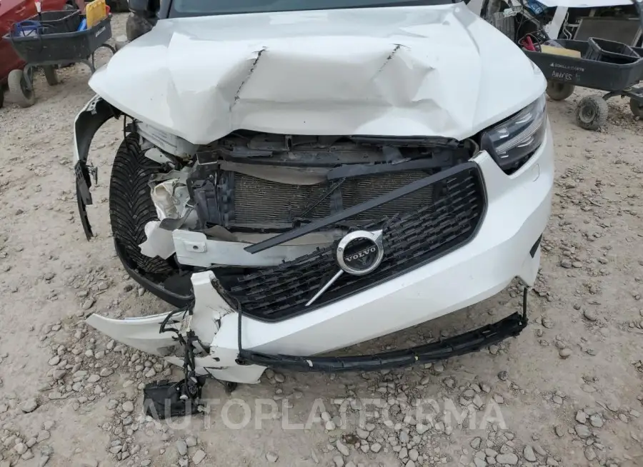 VOLVO XC40 T5 R- 2019 vin YV4162UM5K2049873 from auto auction Copart