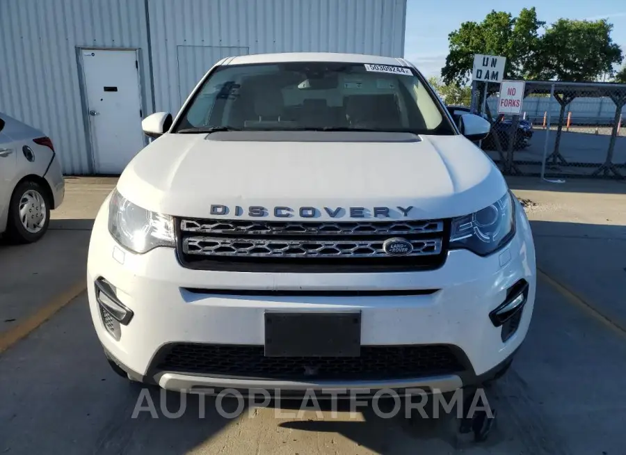 LAND ROVER DISCOVERY 2017 vin SALCR2BG0HH658626 from auto auction Copart