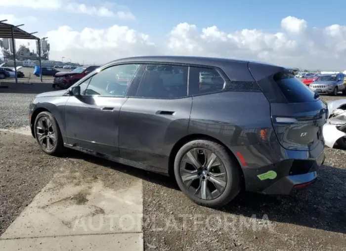 BMW IX XDRIVE5 2023 vin WB523CF02PCM92379 from auto auction Copart