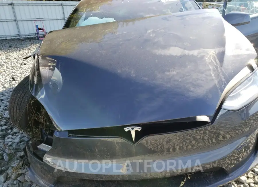 TESLA MODEL X 2022 vin 7SAXCBE5XNF333890 from auto auction Copart