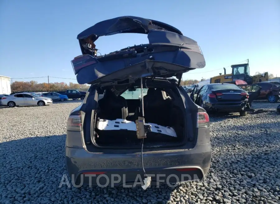 TESLA MODEL X 2022 vin 7SAXCBE5XNF333890 from auto auction Copart