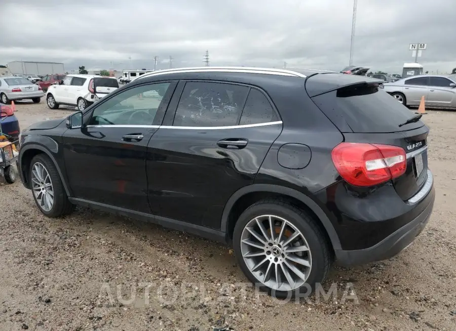 MERCEDES-BENZ GLA 250 2018 vin WDCTG4EB4JJ499773 from auto auction Copart