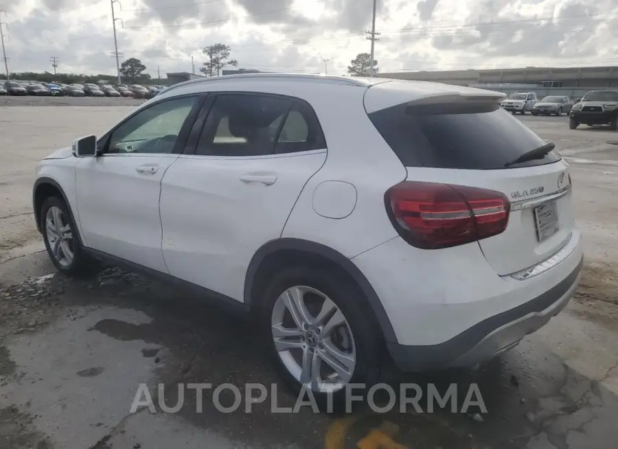 MERCEDES-BENZ GLA 250 2020 vin WDCTG4EB6LU028001 from auto auction Copart