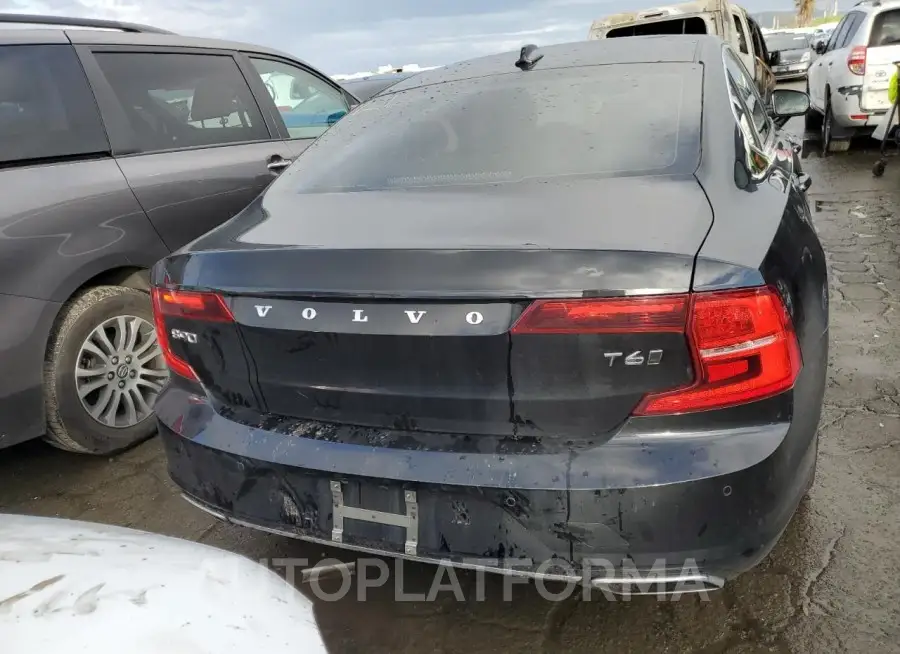 VOLVO S90 T6 MOM 2018 vin LVY992MK5JP020301 from auto auction Copart