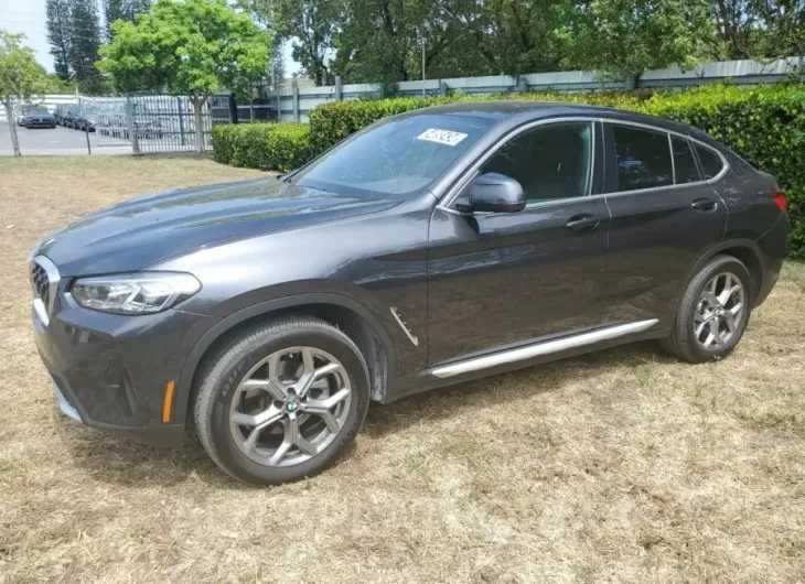 BMW X4 XDRIVE3 2024 vin 5UX33DT06R9V03899 from auto auction Copart