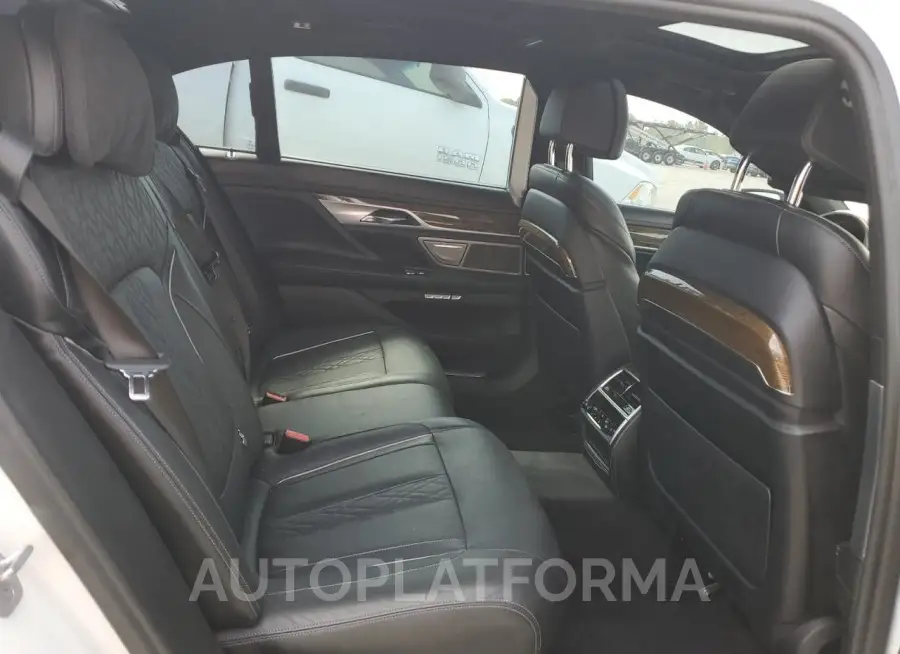 BMW 750 XI 2018 vin WBA7F2C59JG423651 from auto auction Copart