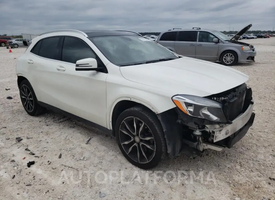 MERCEDES-BENZ GLA 250 4M 2015 vin WDCTG4GB5FJ058223 from auto auction Copart