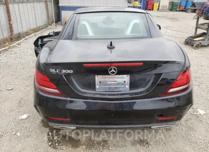 MERCEDES-BENZ SLC 300 2019 vin WDDPK3JA9KF158215 from auto auction Copart